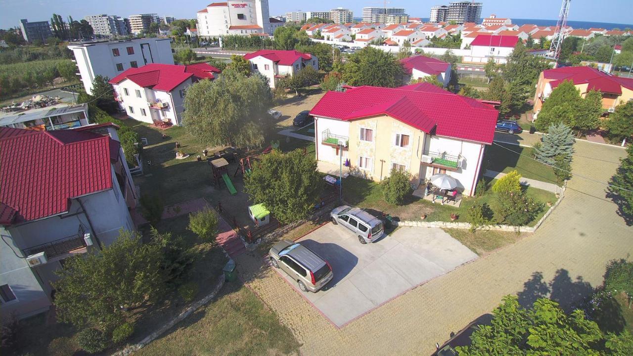 Club De Vacanta Corabia Piratilor-Mamaia Nord Năvodari Exterior foto